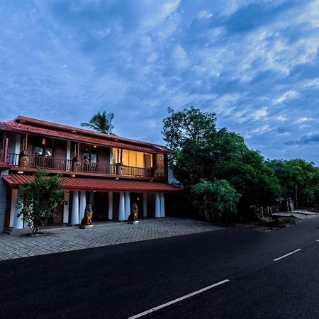 Golden Stars Hotel Dambulla Dış mekan fotoğraf